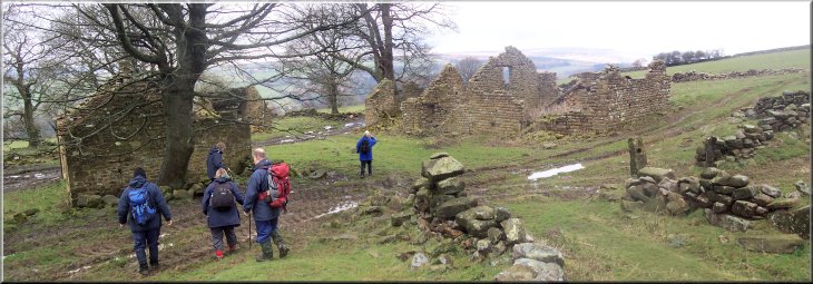 The ruins of New House farm where we stopped in the drizzle for a break