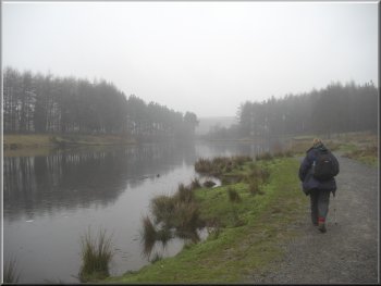 Permissive path around the reservoir