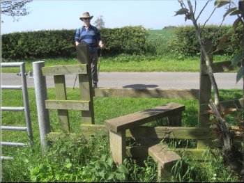 Stile to the road at Cottage Farm