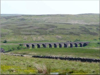 Dandrymire viaduct on the Settle to Carlisle railway