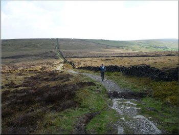 Crossing the head of the valley from Shining Tor