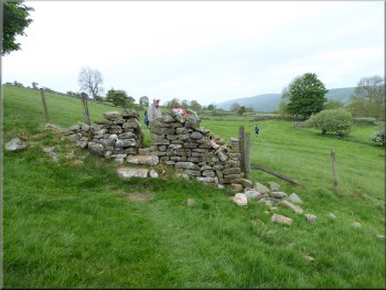another stone squeeze stile