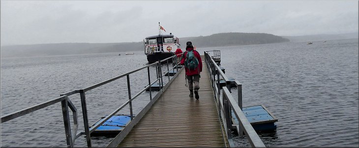 Boarding the ferry, 'Osprey' at the Leaplish jetty