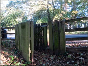 Kissing gate at the edge of Broughton Road