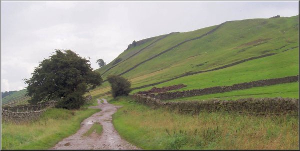 Penhill from High Lane