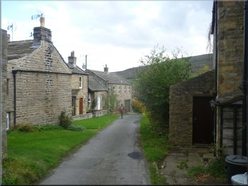 The lane from the moor into Healaugh