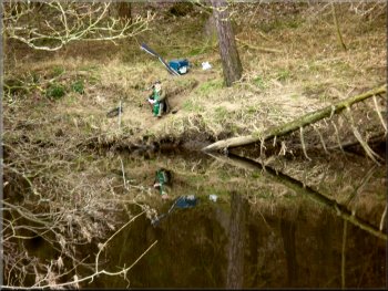 Fly fishing in Nidd Gorge