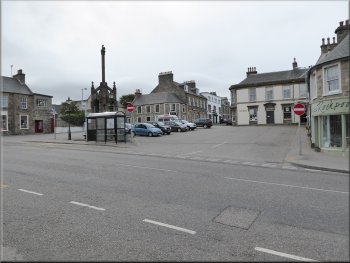 Bus stop in The Square at Cullen