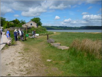 Turning on to the path along the shore at New Barns