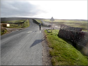 Turning off the B6255 to follow the Dales Way