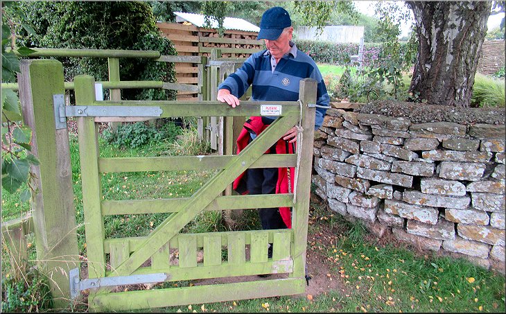 Rejoining the public footpath at the gate from the garden into the field