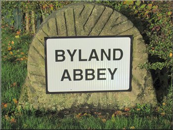 Road sign as we returned past the abbey