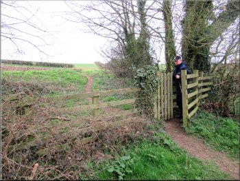 Kissing gate onto the field path from Highthorne Lane